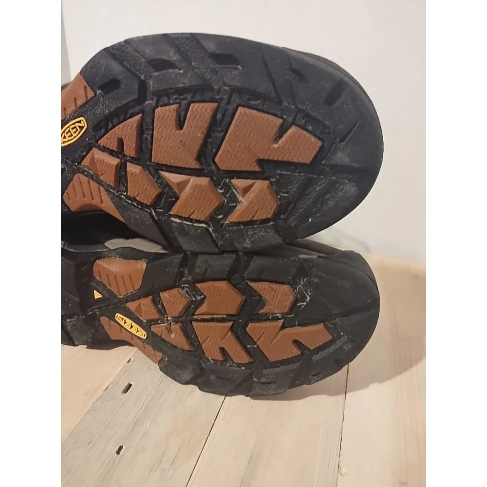 Keen Utility Men's Detroit XT Mid Soft Toe Waterproof Work Boots Brown Size 12 D